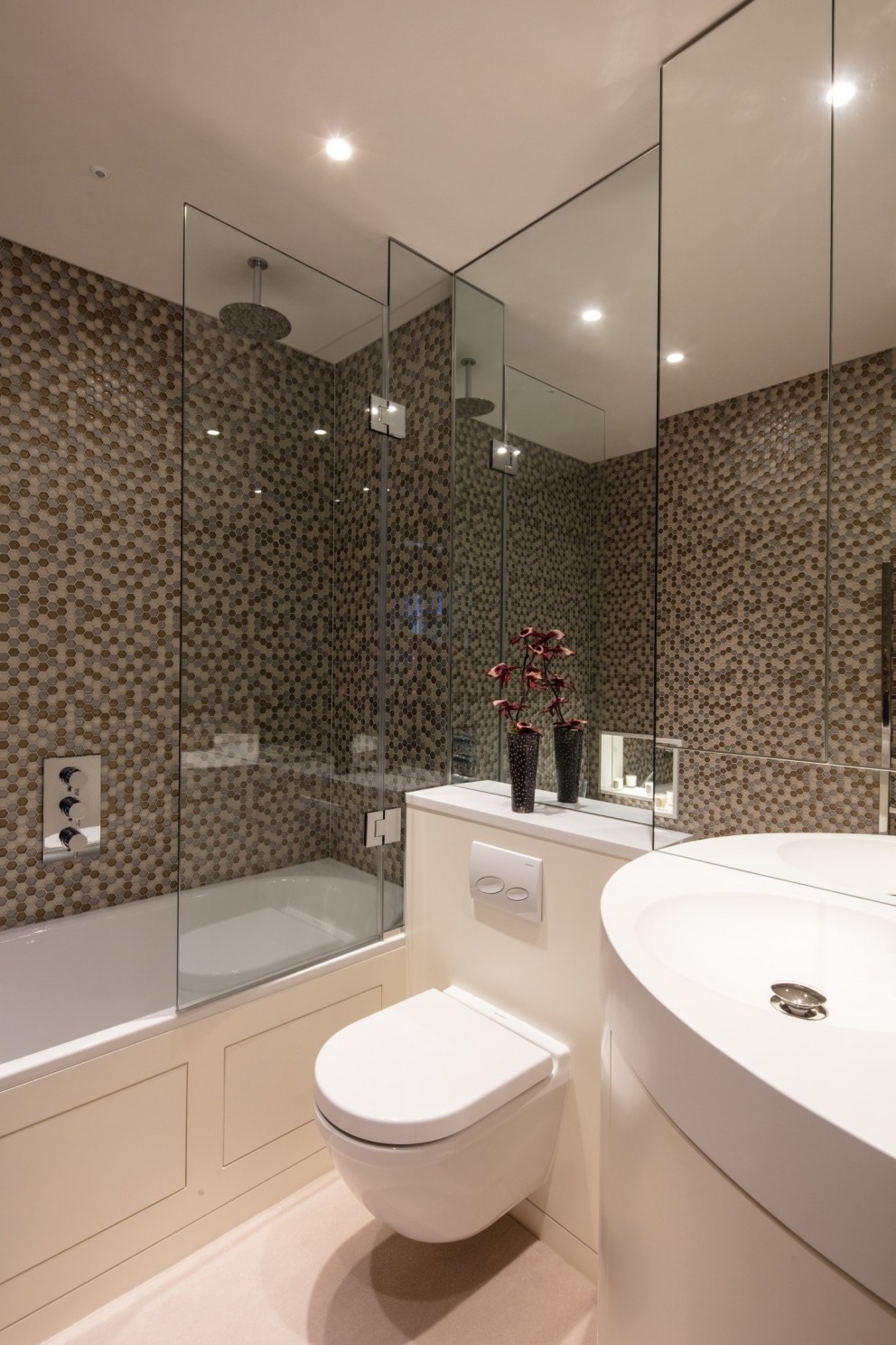 Holland Park Houses | Bathroom | Interior Designers